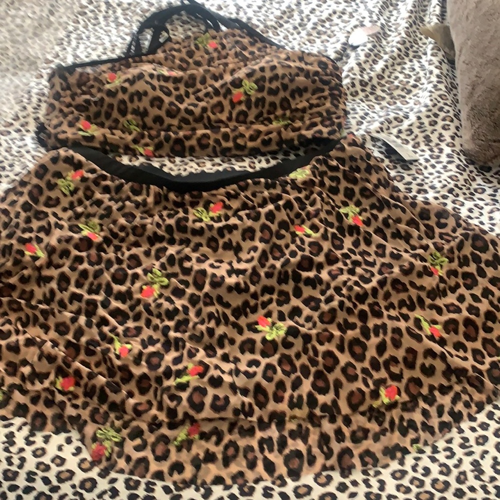 NWT TORRID LEOPARD TWO PIECE SWIMSUIT